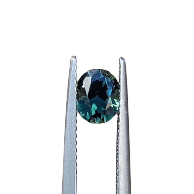 1.18ct nigerian oval teal parti sapphire
