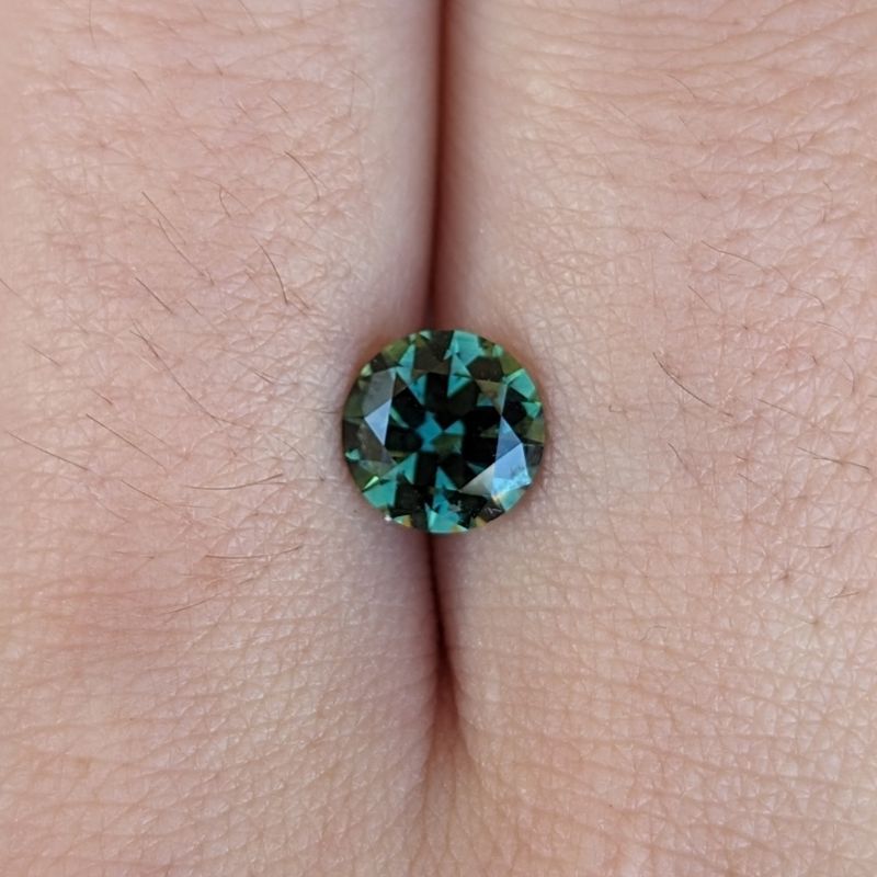 1.63ct teal round brilliant cut australian sapphire