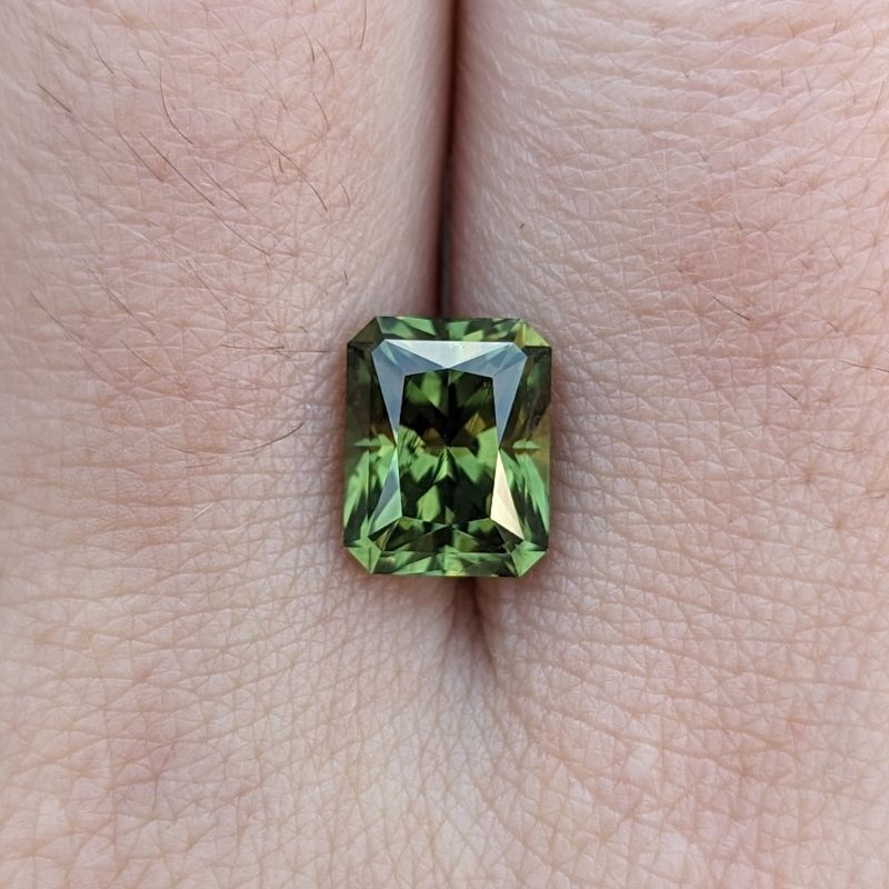 3.67ct radiant cut green australian sapphire