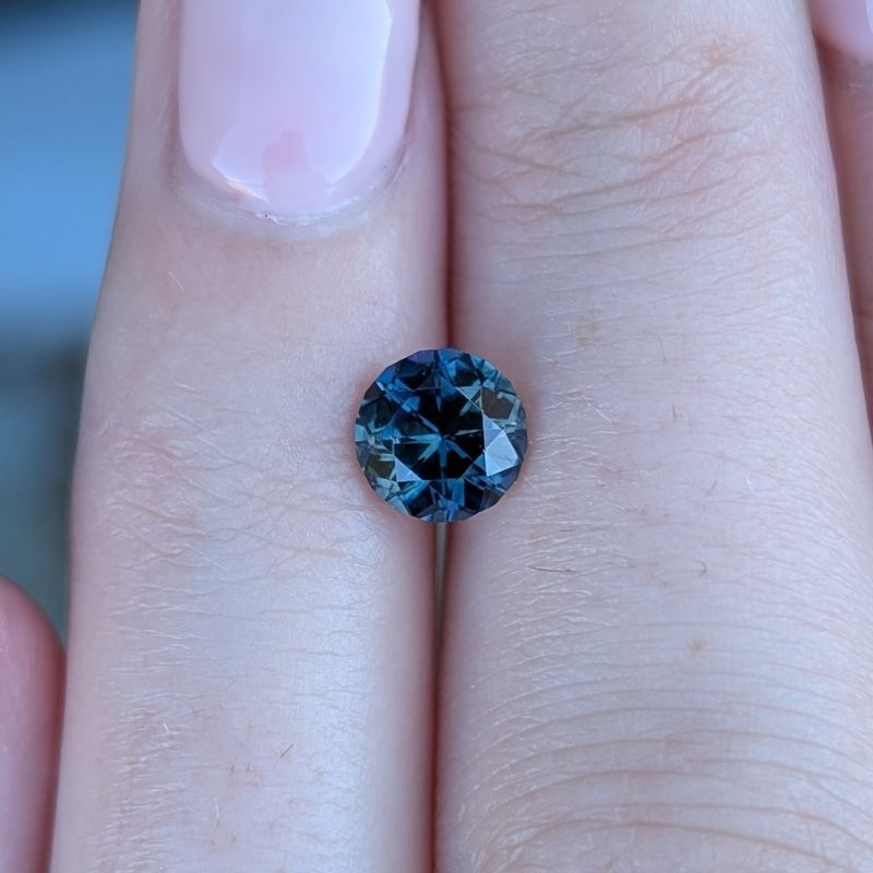 1.23ct round cut blue parti australian sapphire
